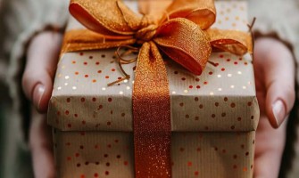 Έτοιμα Δώρα & Είδη Δώρων: Ο Πλήρης Οδηγός για Κάθε Περίσταση