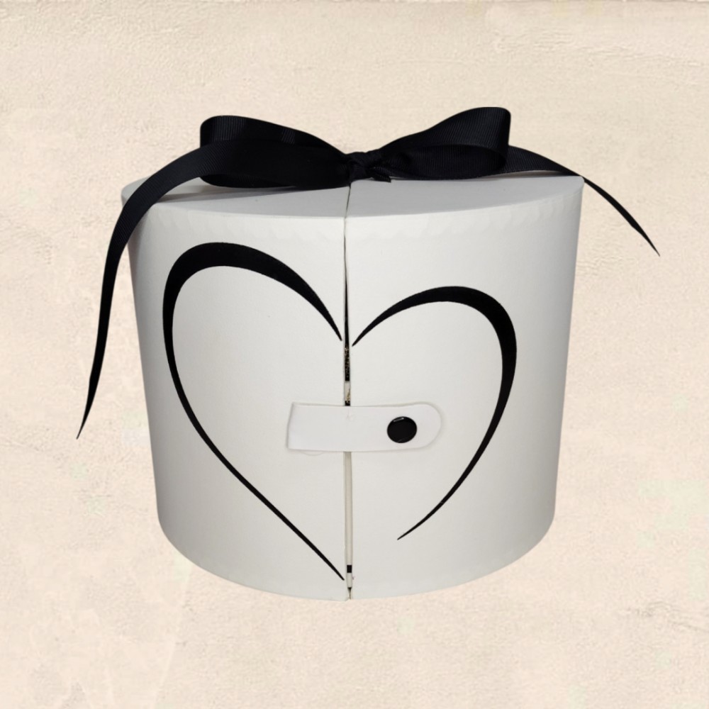 Flower Box με αρωματικά κεριά μαύρης ορχιδέας και αποξηραμένα άνθη σε πετρόλ αποχρώσεις Flower Box με αρωματικά κεριά μαύρης ορχιδέας και αποξηραμένα άνθη σε πετρόλ αποχρώσεις