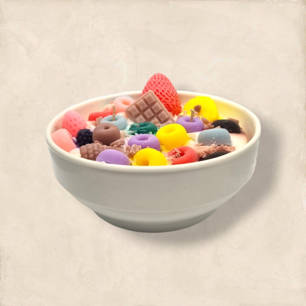 Αρωματικό κερί Cereal Candle με άρωμα φράουλα και κόκκινο σταφύλι Αρωματικό κερί Cereal Candle με άρωμα φράουλα και κόκκινο σταφύλι