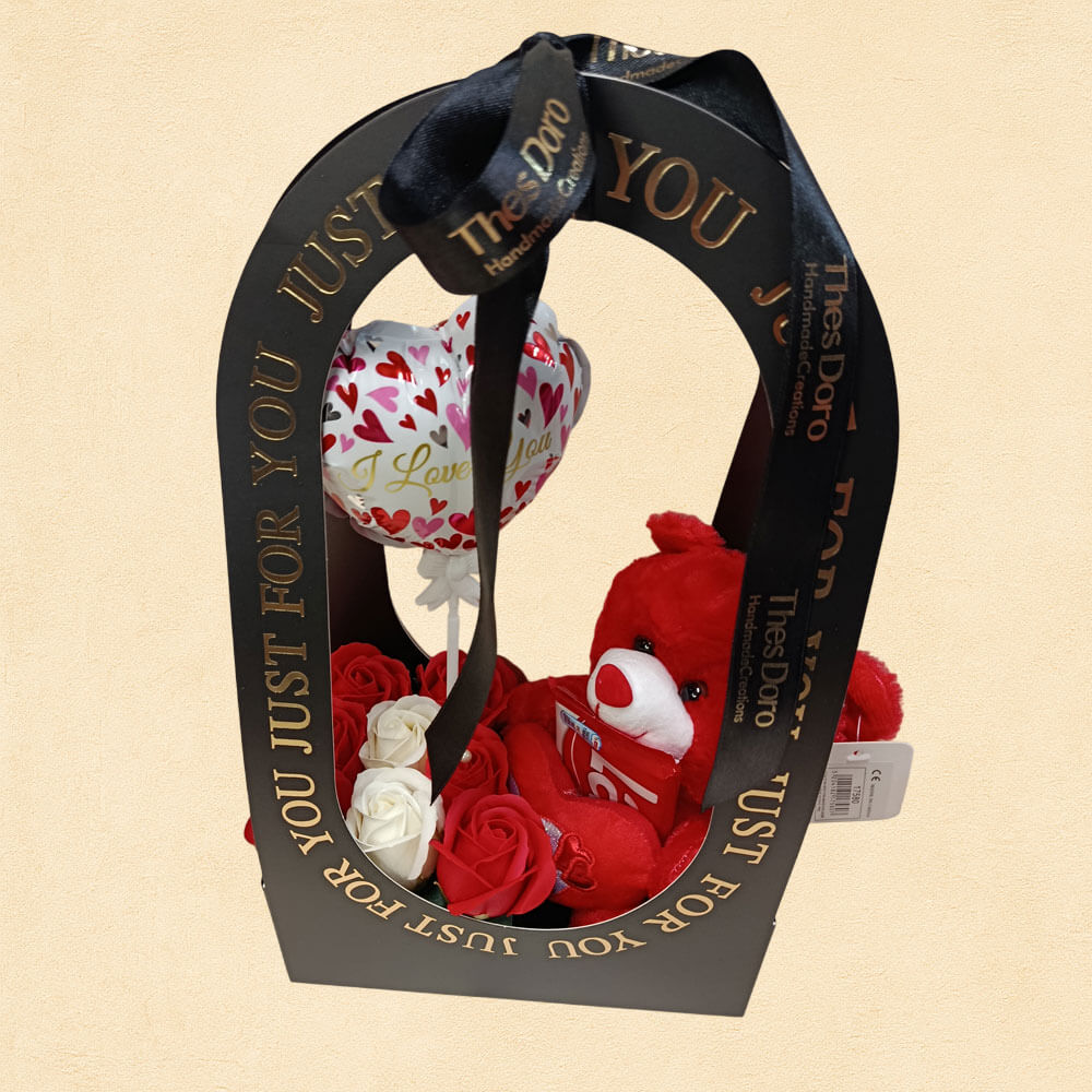 Black Elegant Valentine's Flower Box  - Luxury Δώρο με Τριαντάφυλλα & Αρκουδάκι